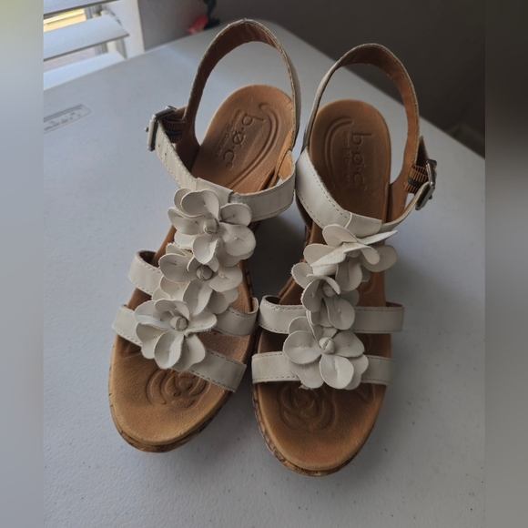 Born Concept White Sandals size 6M - Picture 4 of 10